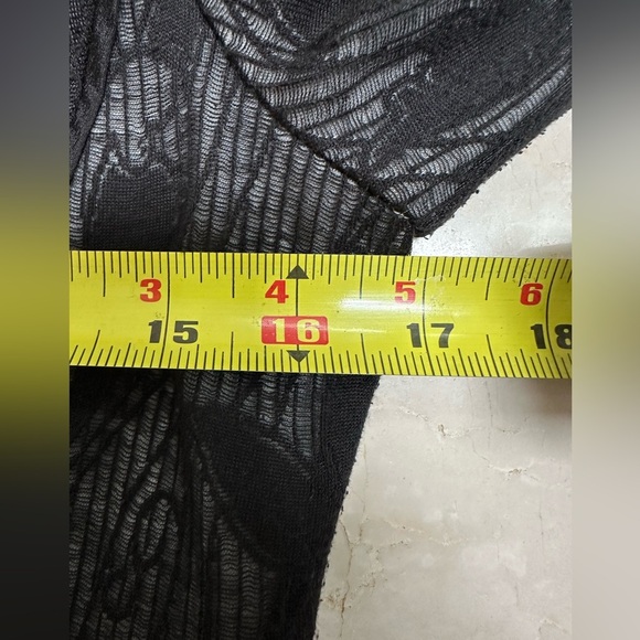 REISS Stunning Bodycon Kitty Lace fitted‎ black dress size 4 - Picture 8 of 8